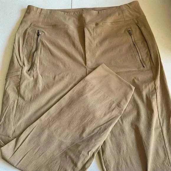 Athleta - Picture 1 of 6